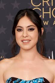 Rosa Salazar Relationships: Who Is She Dating Now?